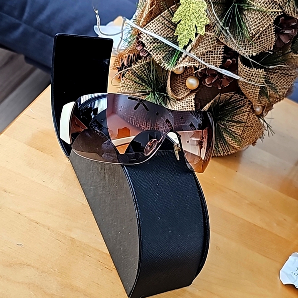 Prada oversized Sunglasses